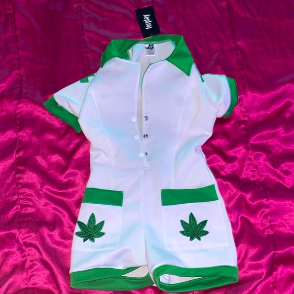 Dolls Kill Pants - NWT 420 Babe Nurse Outfit 💚